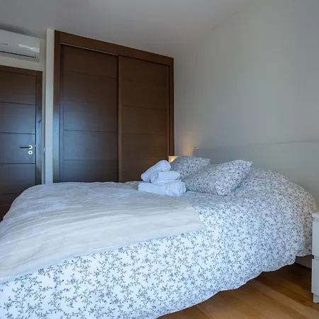 Apartamento Sunshine Coast By Rent4all