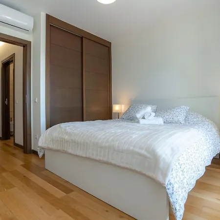 Sunshine Coast By Rent4all Apartamento